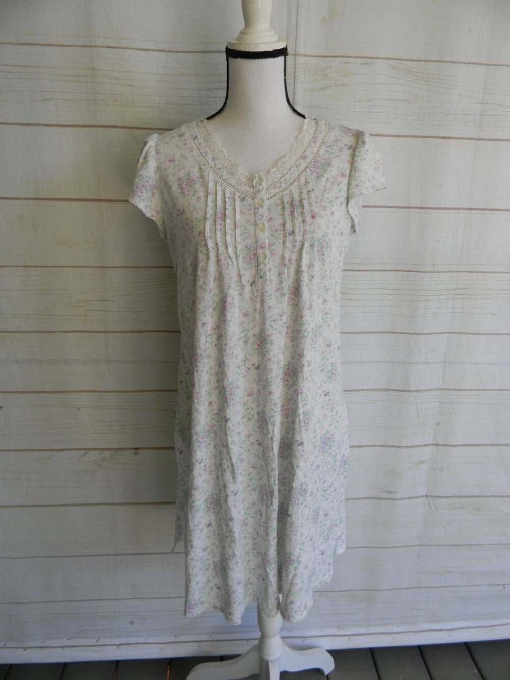 MISS ELAINE GREEN/PURPLE LACE TRIM PLEATED SHORT SLV COTTON SOFT NIGHTGOWN SZ S